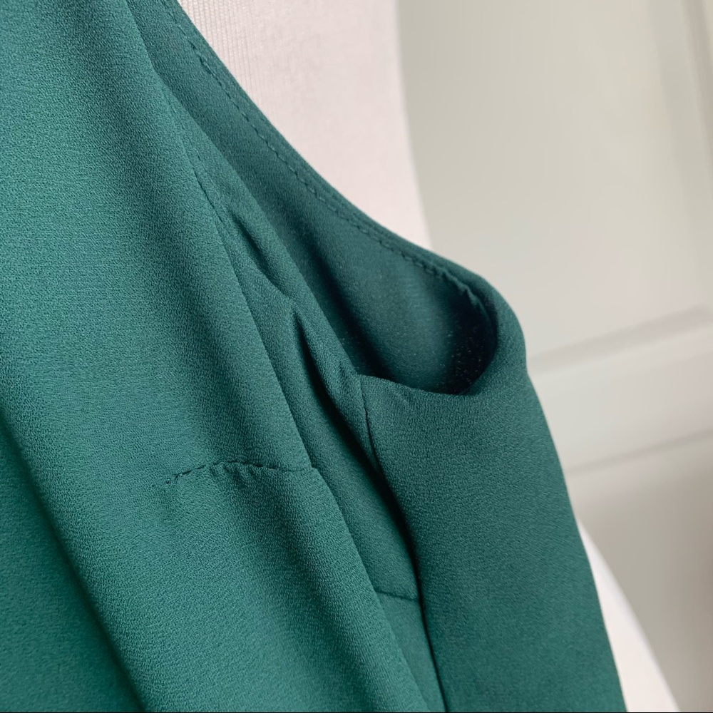 *Flaw* H&M emerald green asymmetrical shift Dress - Picture 4 of 10